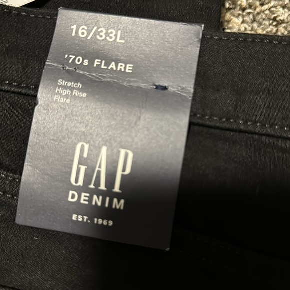 NWT! GAP Black Wash High Rise '70s Flare Jeans with Washwell - Multiple Sizes🩵 - Picture 16 of 16